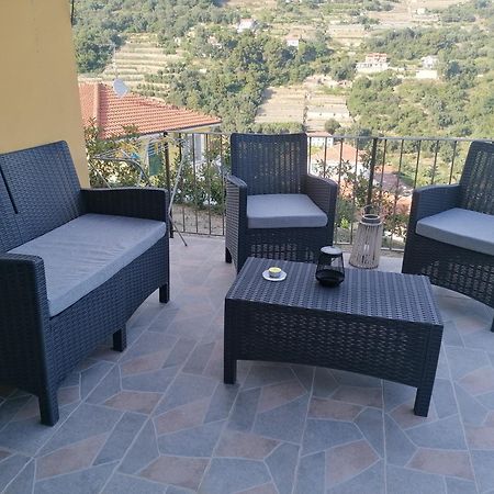 La Casa Di Trilly Hotel Sanremo Exterior photo